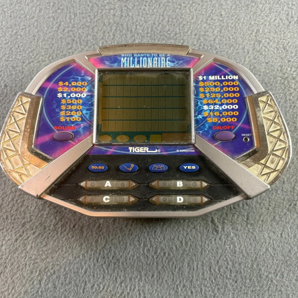 Tiger Electronics Who Wants To Be A Millionaire Handheld Game Vintage‎ 2000